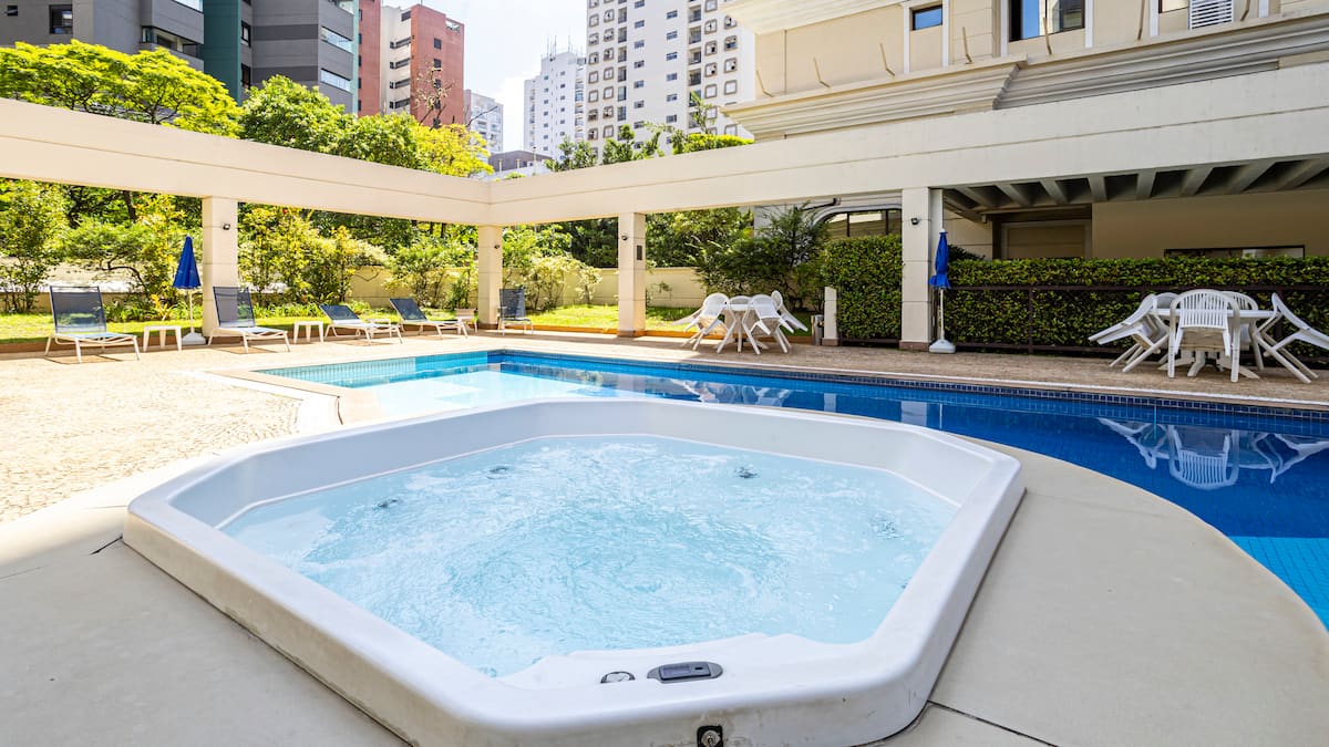 Jacuzzi